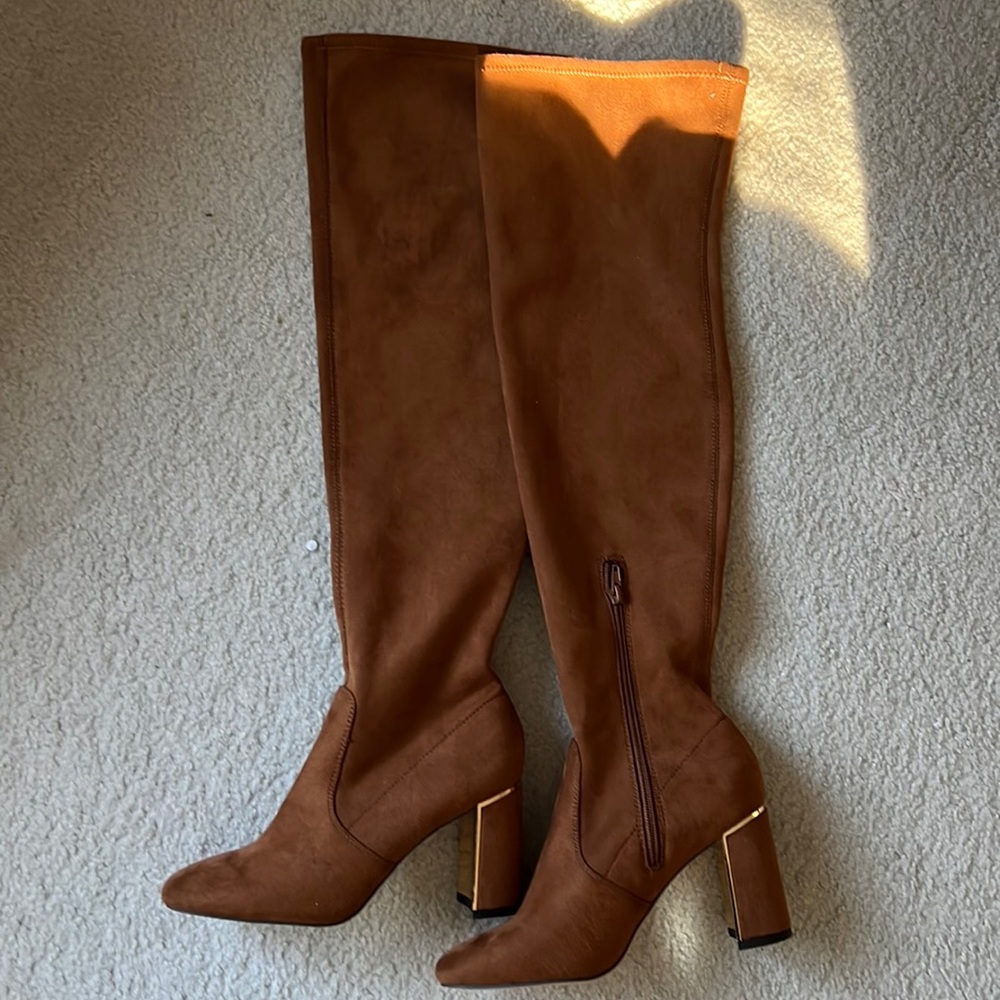 Bcbg knee high suede boots